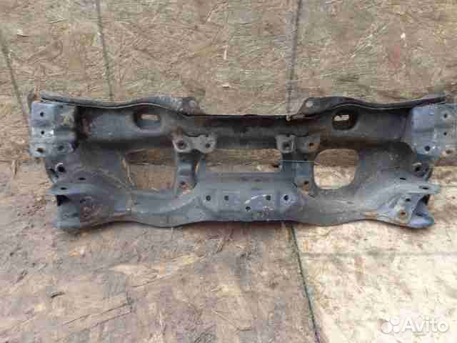 Подрамник Subaru Tribeca WX