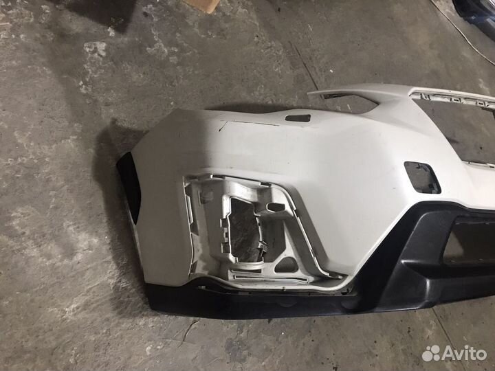 Бампер передний Subaru XV 2
