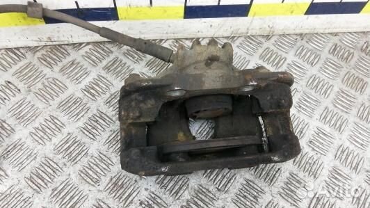 Суппорт тормозной передний левый peugeot 308 1 (93