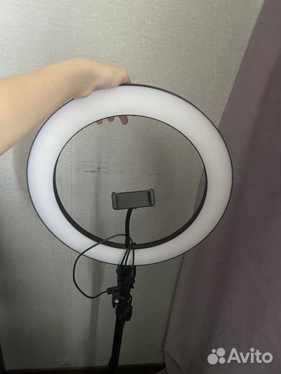 Кольцевая лампа