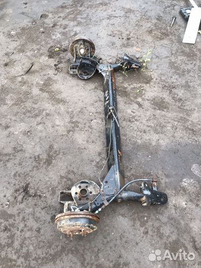 Хендай Гетс задняя балка