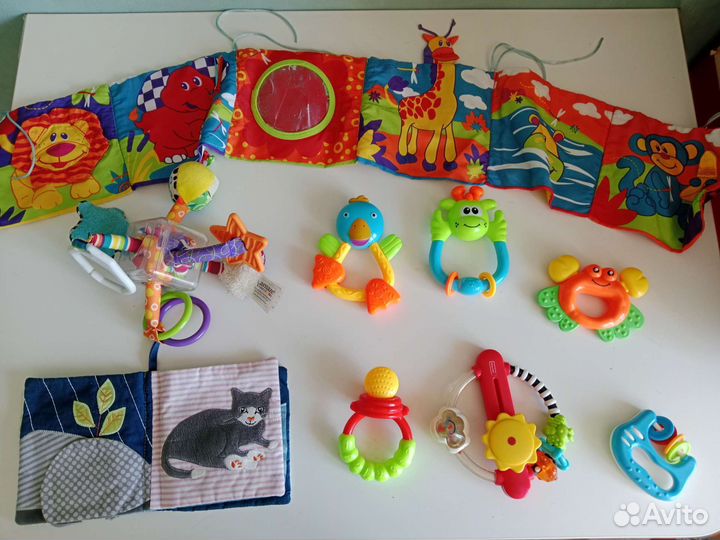Развивающие игрушки погремушки пакетом