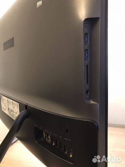Моноблок Lenovo Full HD 23
