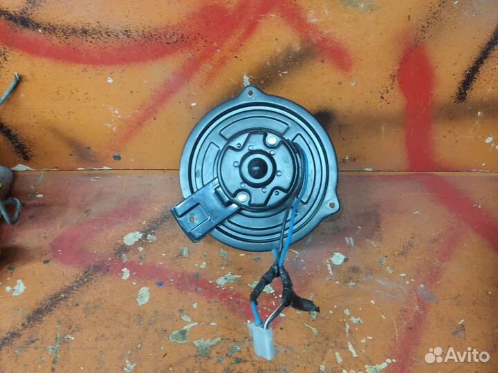 Моторчик печки mitsubishi space runner 91-98