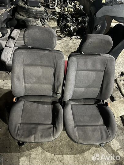 Комплект сидений Audi 80 B3/B4