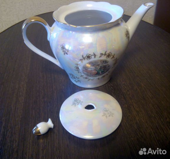 Фарфор Европа: чайник kahla
