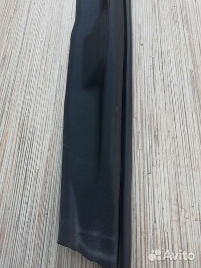 Накладка правого крыла lexus is 250 xe30