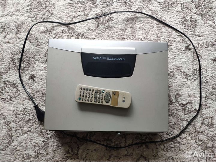 Видеомагнитофон Lg cc290tw