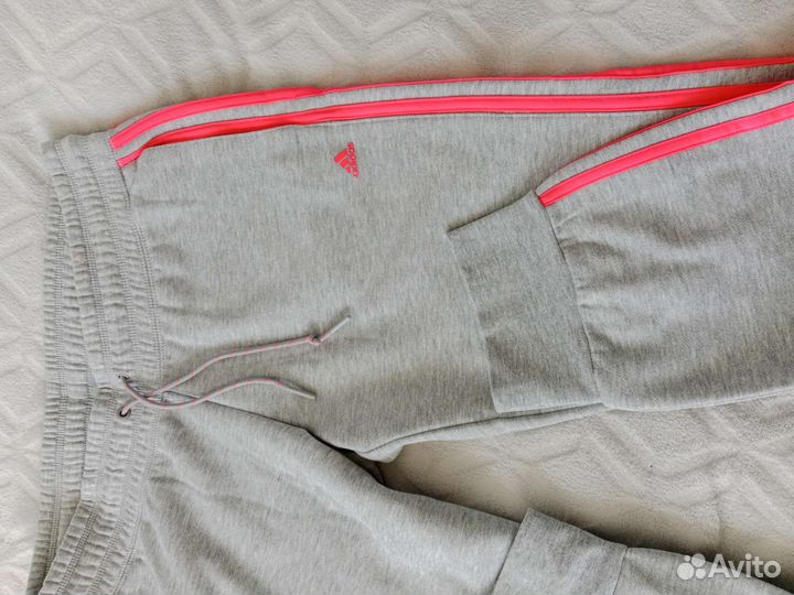 Спортивные штаны и футболка Adidas, 48-50 раз