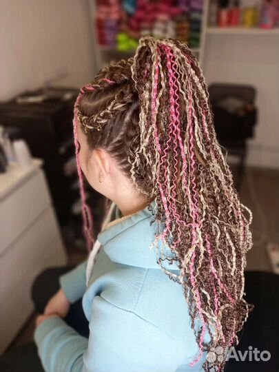 Зизи в хвост