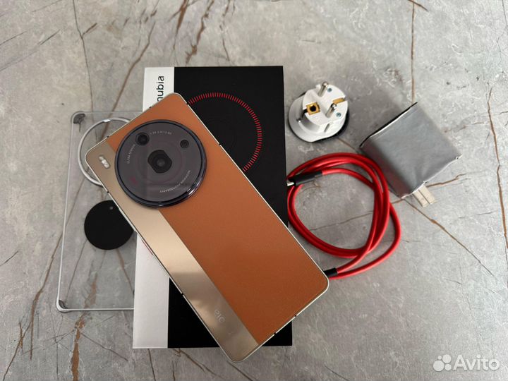 Nubia Z50S Pro, 12/1 ТБ