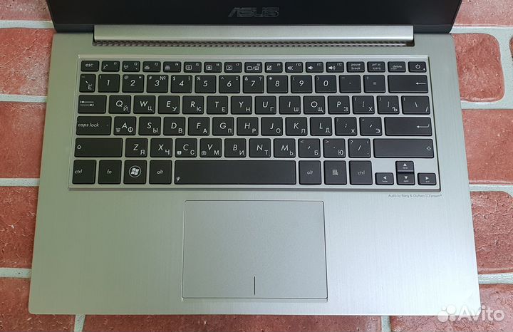 Asus intel I7 RAM 4 GB SSD 240 для учебы И работы