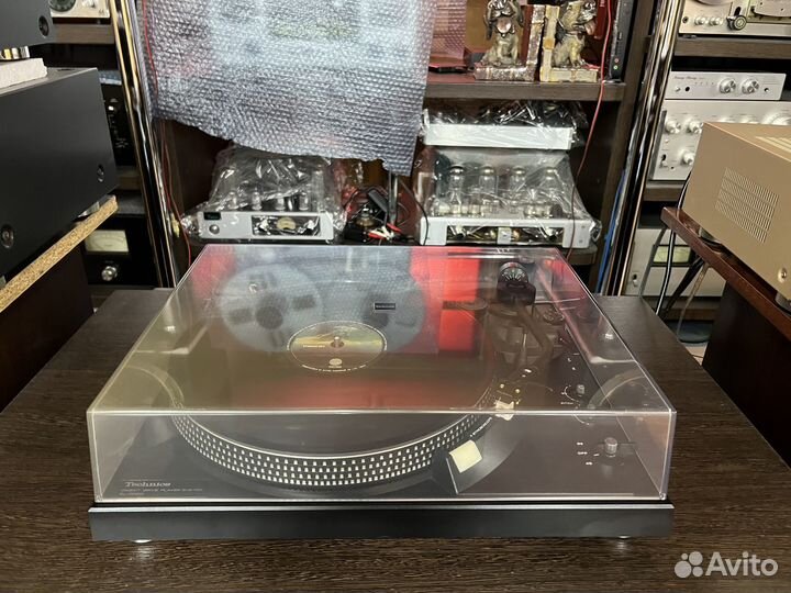 Проигрыватель винила Technics SL-2000