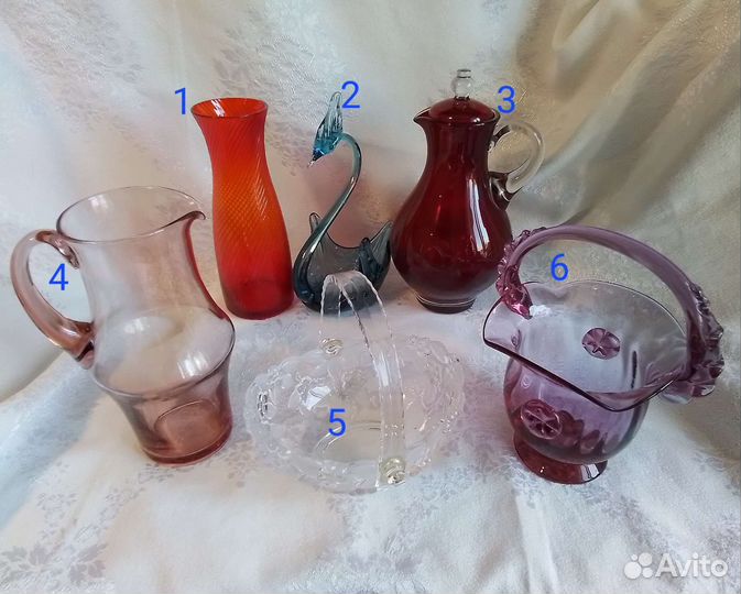 Винтажные вазы, цветное стекло