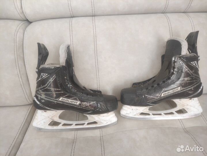 Коньки хоккейные bauer