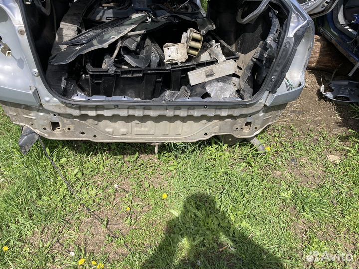 Задняя панель (фартук) Hyundai accent