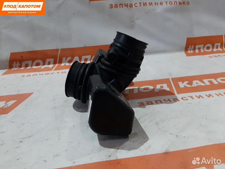 Патрубок воздушного фильтра Suzuki Grand Vitara