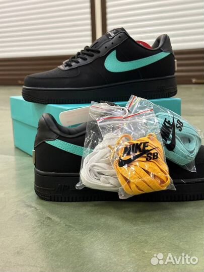 Красовки Nike Tiffany Co