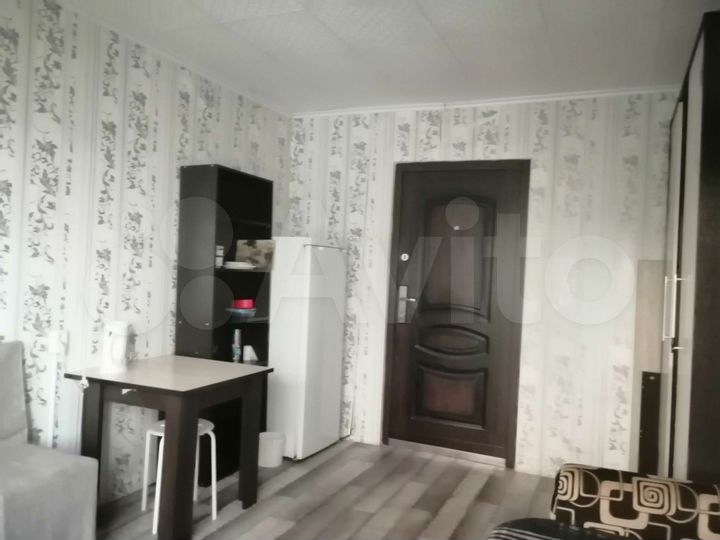 Комната 14 м² в 5-к., 2/5 эт.