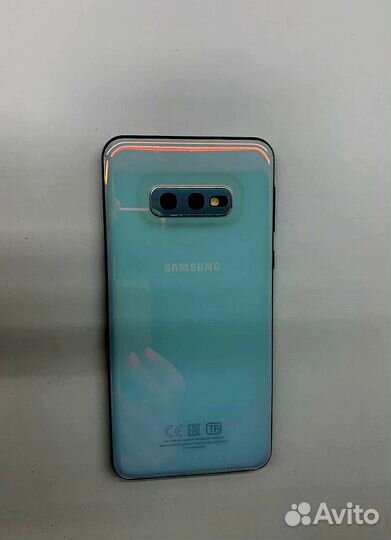 Samsung Galaxy S10e, 8/128 ГБ