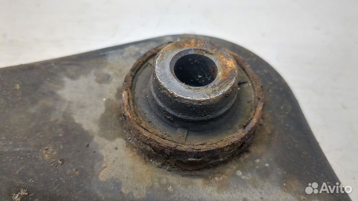 Рычаг подвески Nissan Juke, 2014