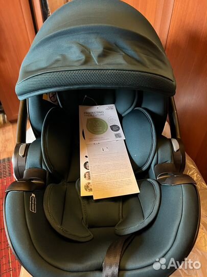 Автолюлька Britax Romer baby-safe 5Z2 BR