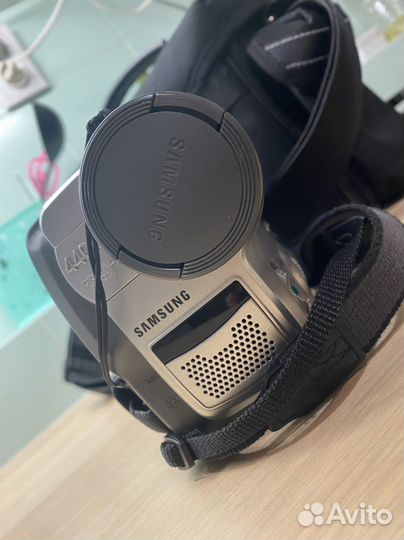 Видеокамера Samsung