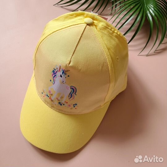 Кепка новая C&A для девочки 128-152