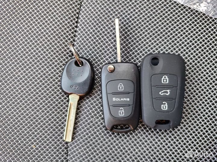 Выкидной ключ Hyundai Solaris