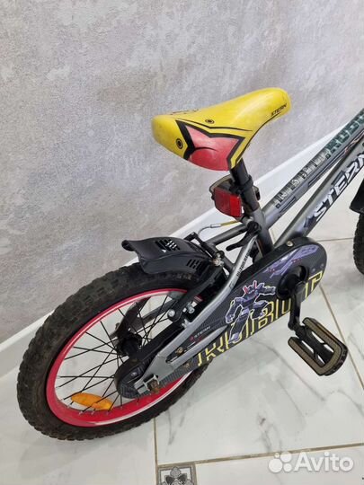 Детский велосипед 16