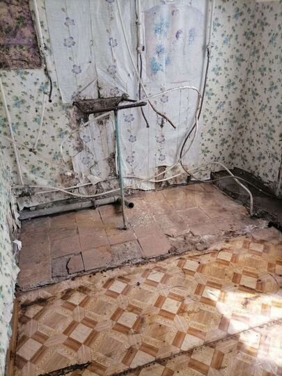 4-к. квартира, 70 м², 1/2 эт.