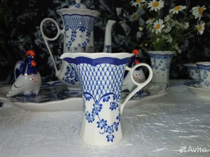 Кофейный сервиз на 6 персон рисунок Гжель