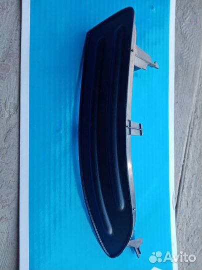 Заглушка в бампер правая, Тойота Королла Е12