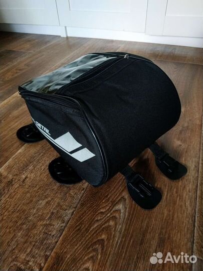 Сумка на бак мотоцикла