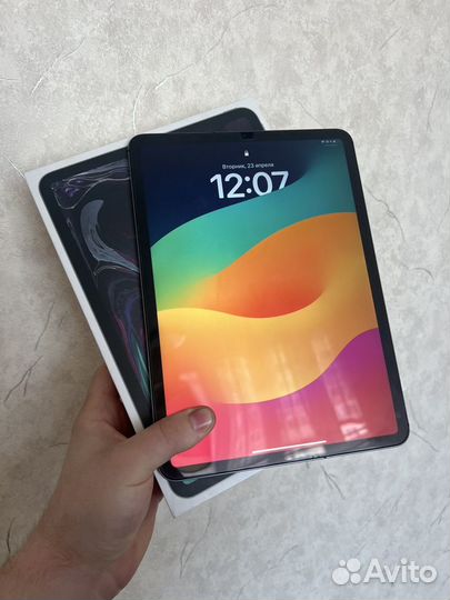 iPad Pro 11 1tb +sim 2018 года