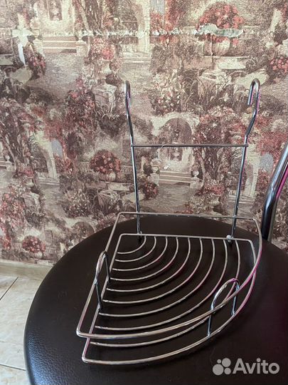 Навесная полка для кухни