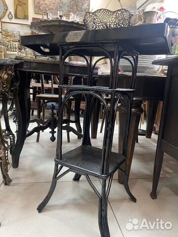 Старинные бамбуковые этажерки