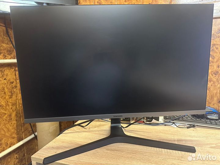 Безрамочный IPS монитор 27