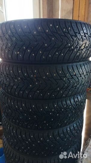 Nokian Tyres Hakkapeliitta 8 185/65 R15 92T