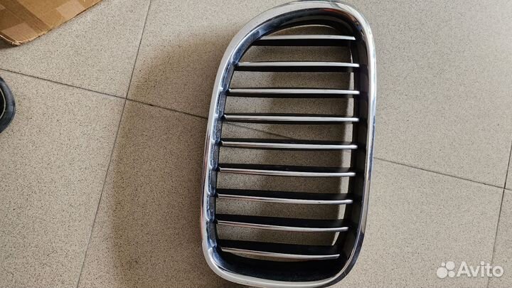 Решетка радиатора Ноздри BMW F01 F02 рестайлинг