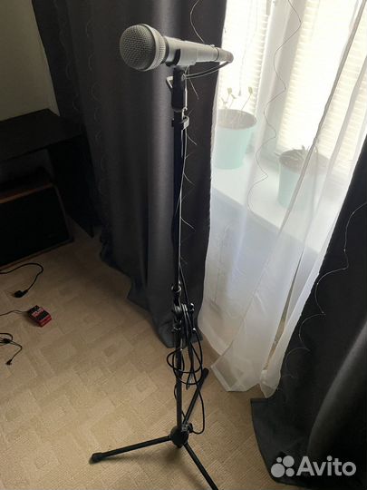 Микрофон shure sv100 +стойка