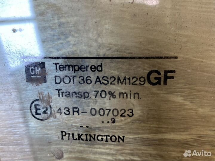 Opel astra j заднее правое стекло и форточка