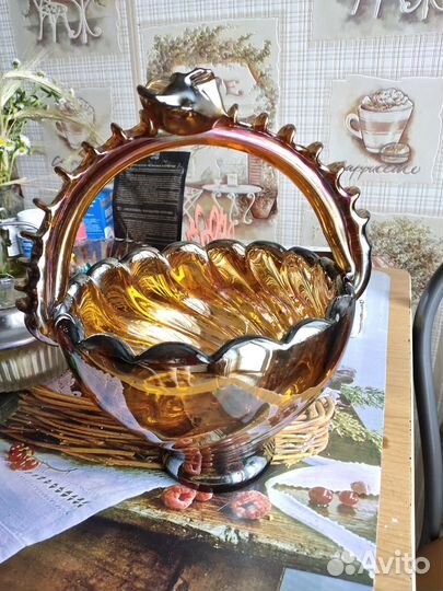 Ваза конфетница цветное стекло