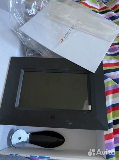 Новая электронная фоторамка explay 7 PR 700