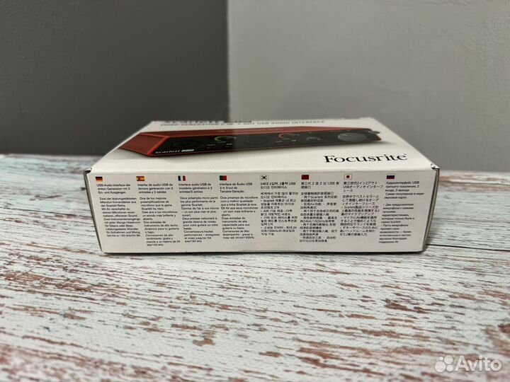 Focusrite Scarlett 2i2 3rd Gen Звуковая карта