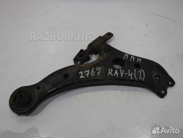 Рычаг передний правый нижний 4806842040