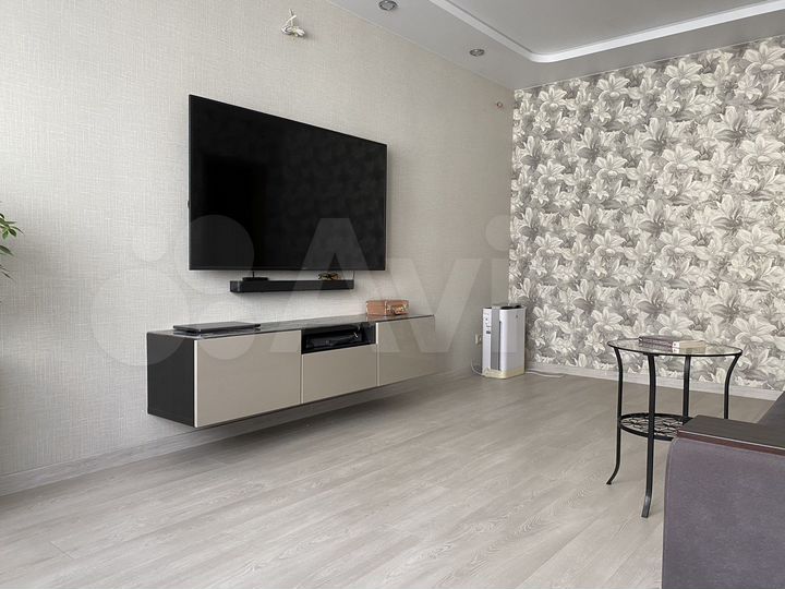 3-к. квартира, 70 м², 4/10 эт.
