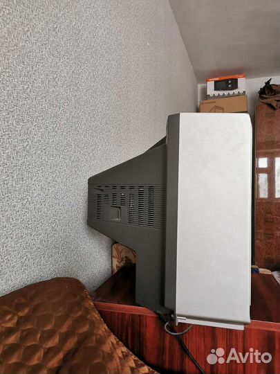 Телевизор Sharp 21E2-RU