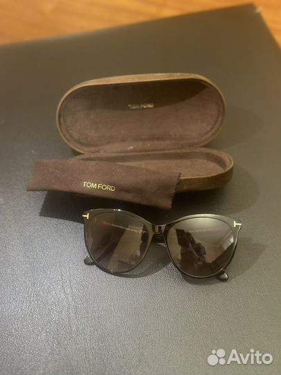 Солнцезащитные очки