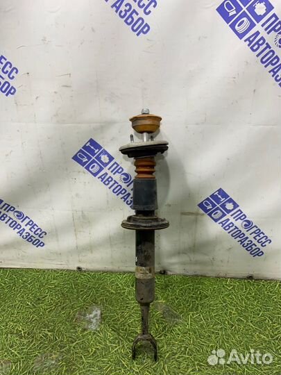 Амортизатор передний левый Skoda Superb седан 1.8